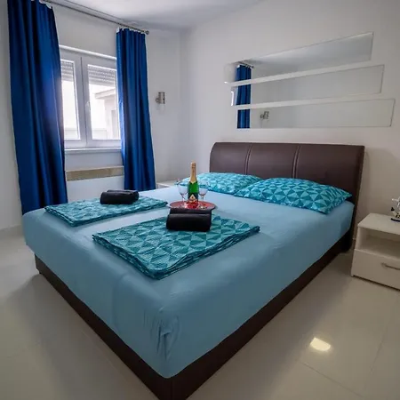 Cozy Tropicana Ae1436